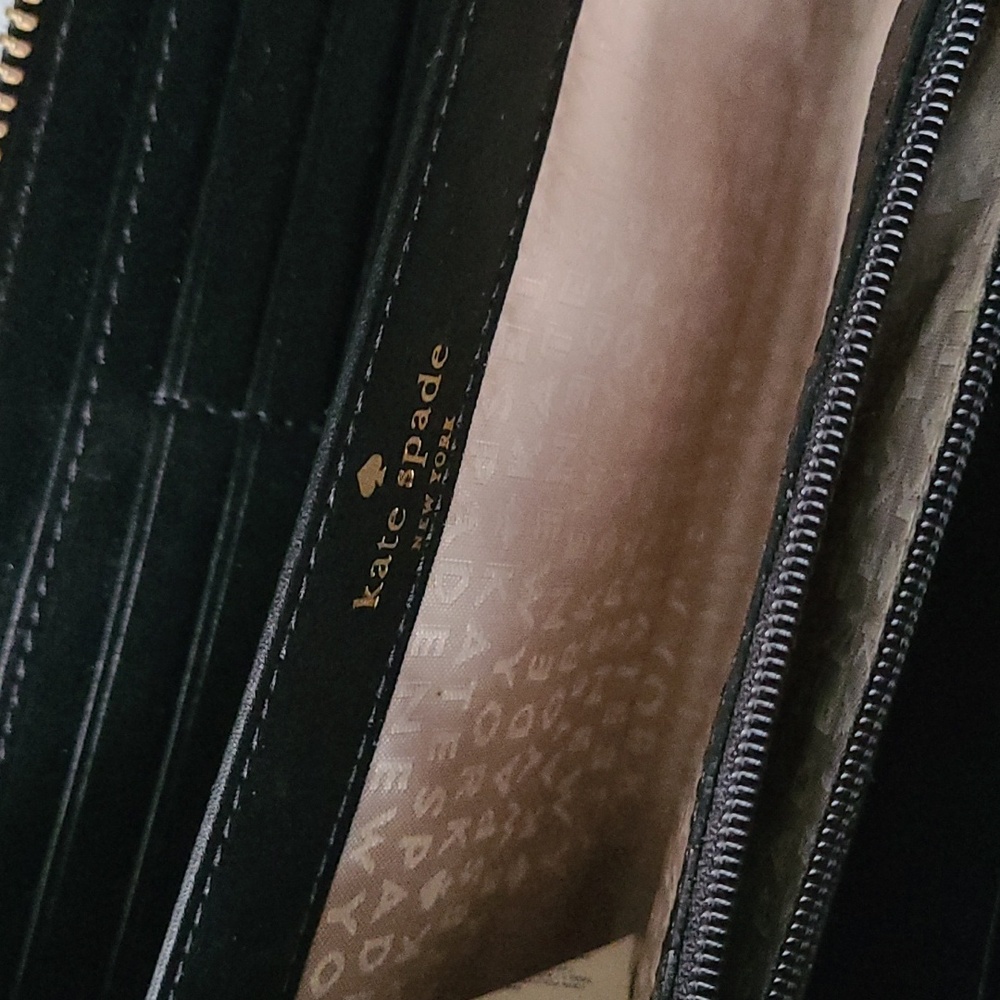 Kate ♠️ Spade Wallet ❤️ - Picture 7 of 10